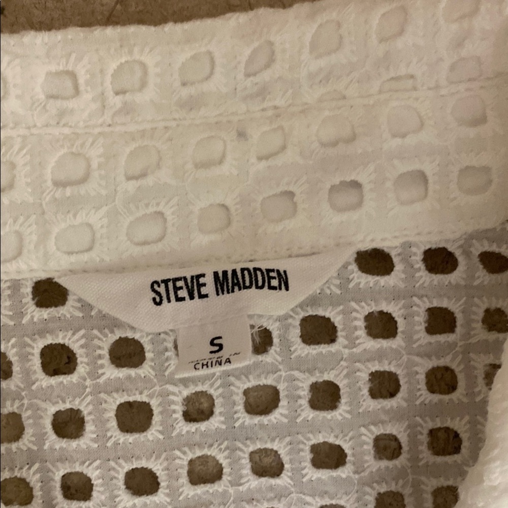 Steve Madden White Textured Top.sz Small. NWOT - Picture 3 of 5